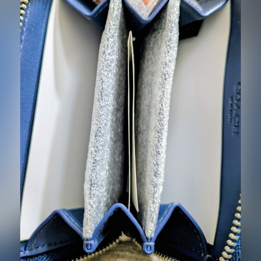Coach Signature Denim Zip Around Card Case - Picture 4 of 4